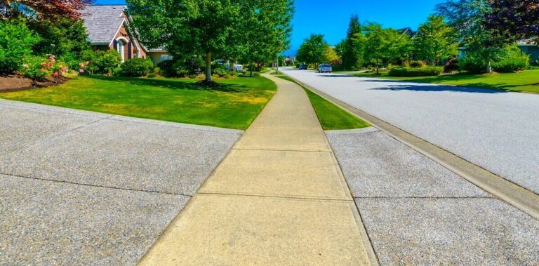 How To Install a Durable and Attractive Concrete Sidewalk?